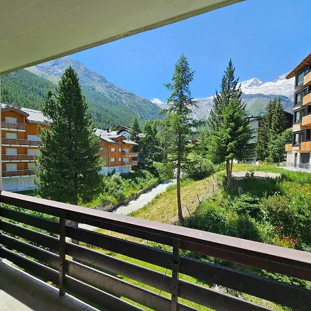 Colibi Q Apartment